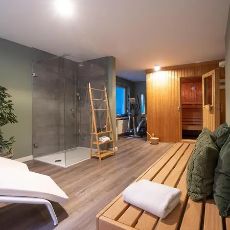 Holiday home Fietje